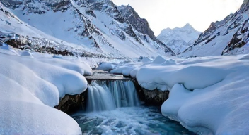 Unerwartete Wunder der Natur und ihre Herausforderungen (1/10)